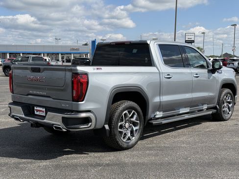 New 2026 GMC Sierra 1500 SLT AWD/4WD image 4