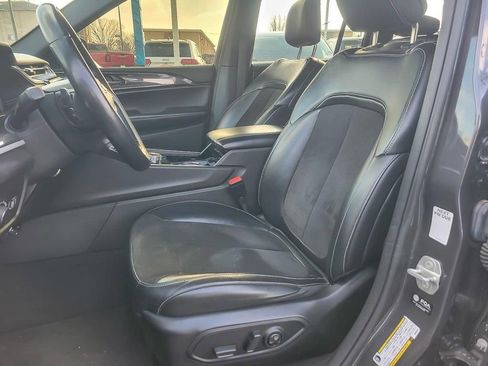 Certified 2022 Jeep Grand Cherokee Altitude AWD/4WD image 9