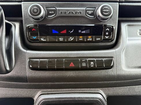 Used 2023 RAM ProMaster 2500 FWD image 22