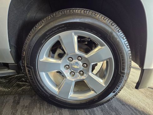 Used 2019 Chevrolet Tahoe LT w/ Luxury Package image 76
