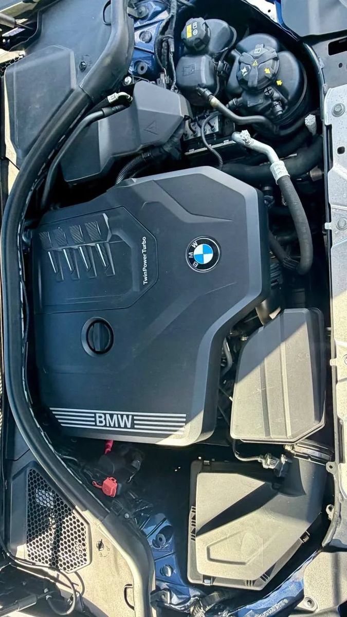 Used 2019 BMW 330i xDrive Sedan AWD/4WD image 18
