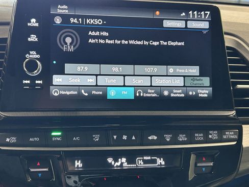 Certified 2025 Honda Odyssey Elite image 25