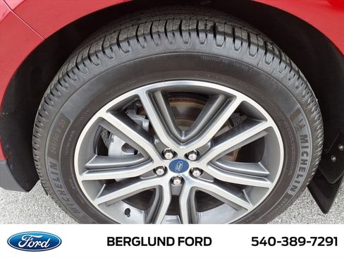 Used 2021 Ford Edge Titanium w/ Equipment Group 301A image 11