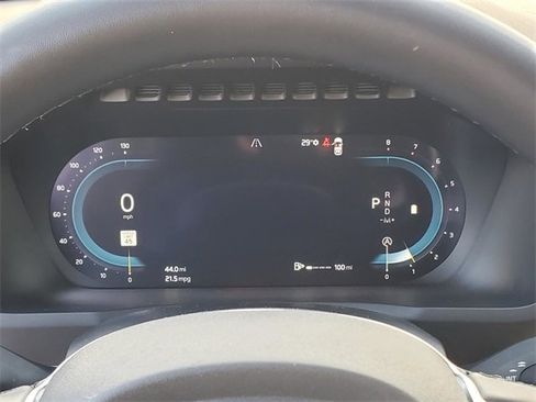 Used 2025 Volvo XC90 B6 Plus image 19