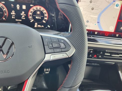 New 2026 Volkswagen GTI SE image 17