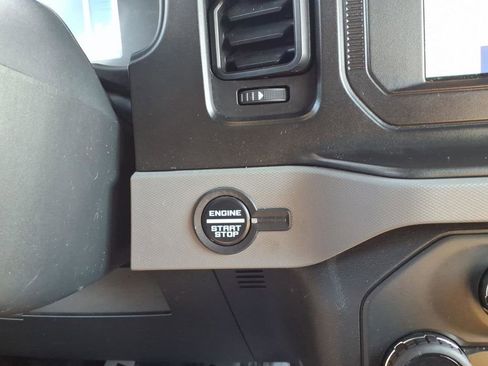 Certified 2023 Ford Bronco Black Diamond AWD/4WD image 23