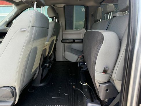 Used 2022 Ford F250 XL w/ Power Equipment Group image 27