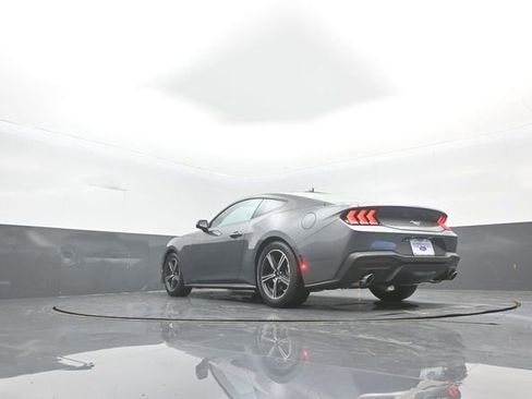 New 2025 Ford Mustang Coupe image 31