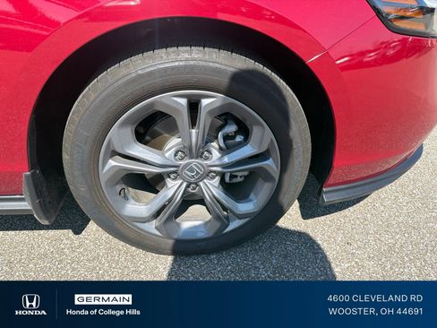 Used 2024 Honda Accord EX image 4