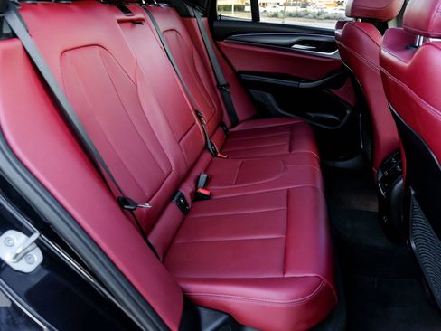 Used 2024 BMW X3 sDrive30i w/ M Sport Package image 38