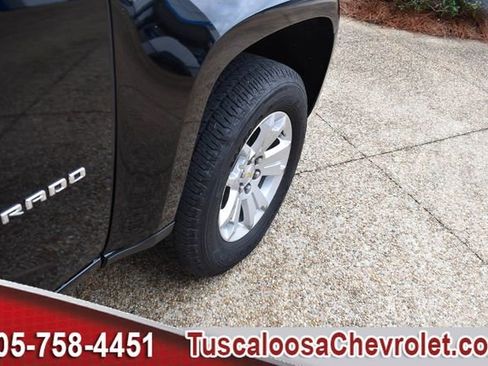 Used 2022 Chevrolet Colorado LT w/ LT Convenience Package image 13