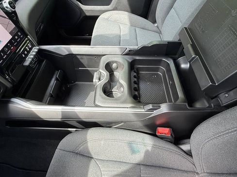 Used 2023 RAM 1500 Big Horn AWD/4WD image 29