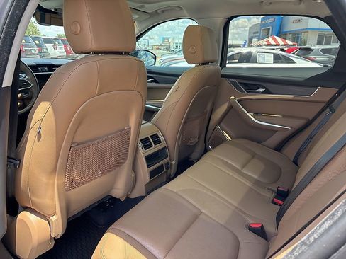 Used 2023 Jaguar F-PACE S AWD/4WD image 16