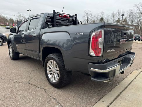 Used 2016 GMC Canyon SLT w/ Driver Alert Package image 5