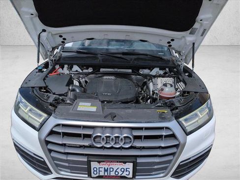 Used 2018 Audi Q5 2.0T Premium Plus w/ Premium Plus Package AWD/4WD image 24