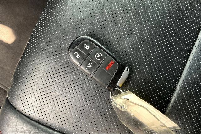 Used 2023 Dodge Durango R/T RWD image 37