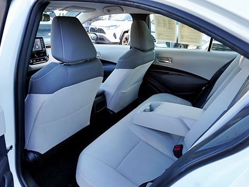 Used 2020 Toyota Corolla LE w/ Body Protection Package FWD image 17
