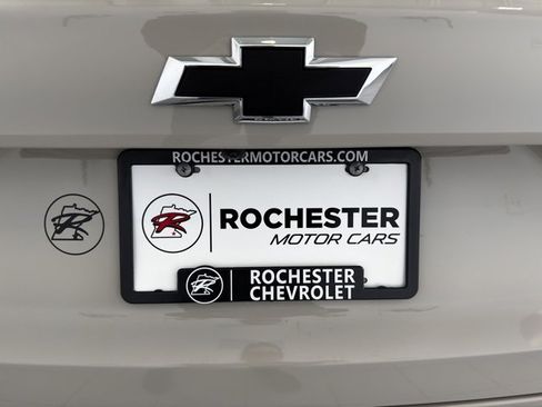 New 2026 Chevrolet Trax RS w/ Sunroof Package image 37