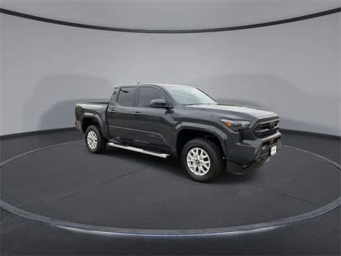 Certified 2025 Toyota Tacoma SR5 image 2