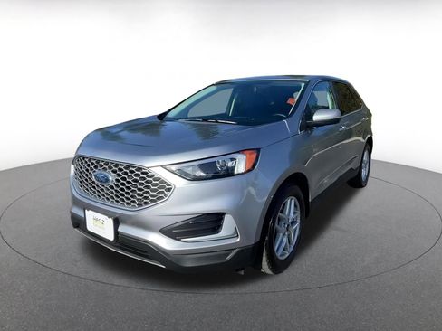 Used 2024 Ford Edge SEL image 7