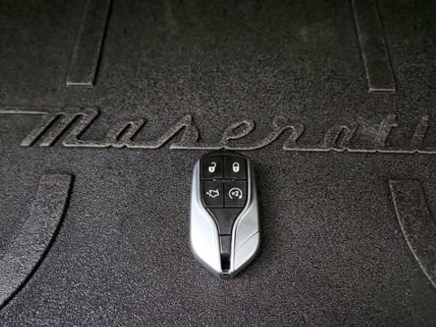 Used 2022 Maserati Ghibli Modena RWD image 83