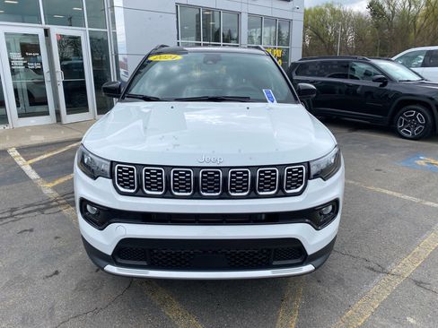 Used 2024 Jeep Compass Limited AWD/4WD image 40