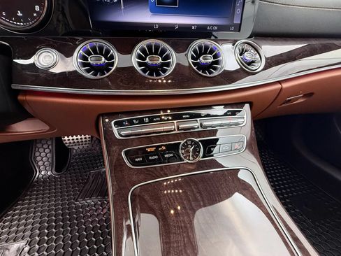 Used 2019 Mercedes-Benz E 450 4MATIC Coupe image 35