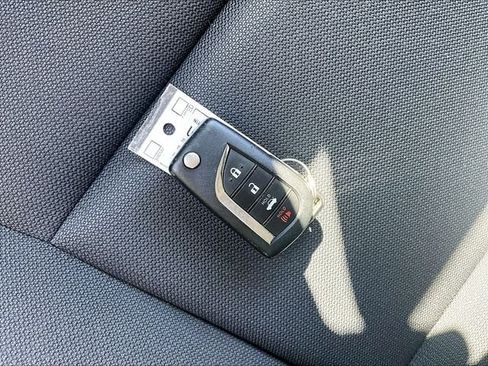 Used 2024 Toyota Corolla LE FWD image 11