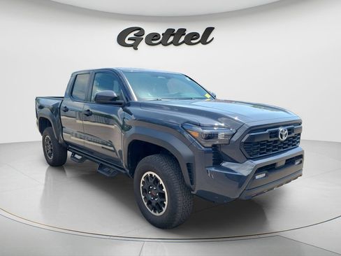 Used 2024 Toyota Tacoma TRD Off-Road AWD/4WD image 2