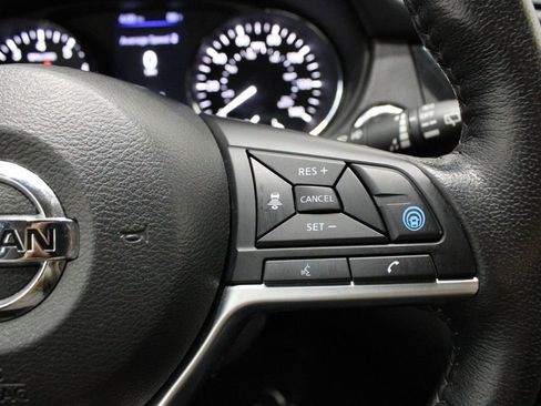 Used 2020 Nissan Rogue SL image 28