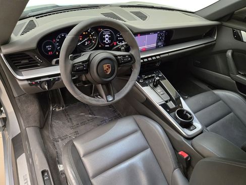 Used 2020 Porsche 911 Carrera RWD image 19