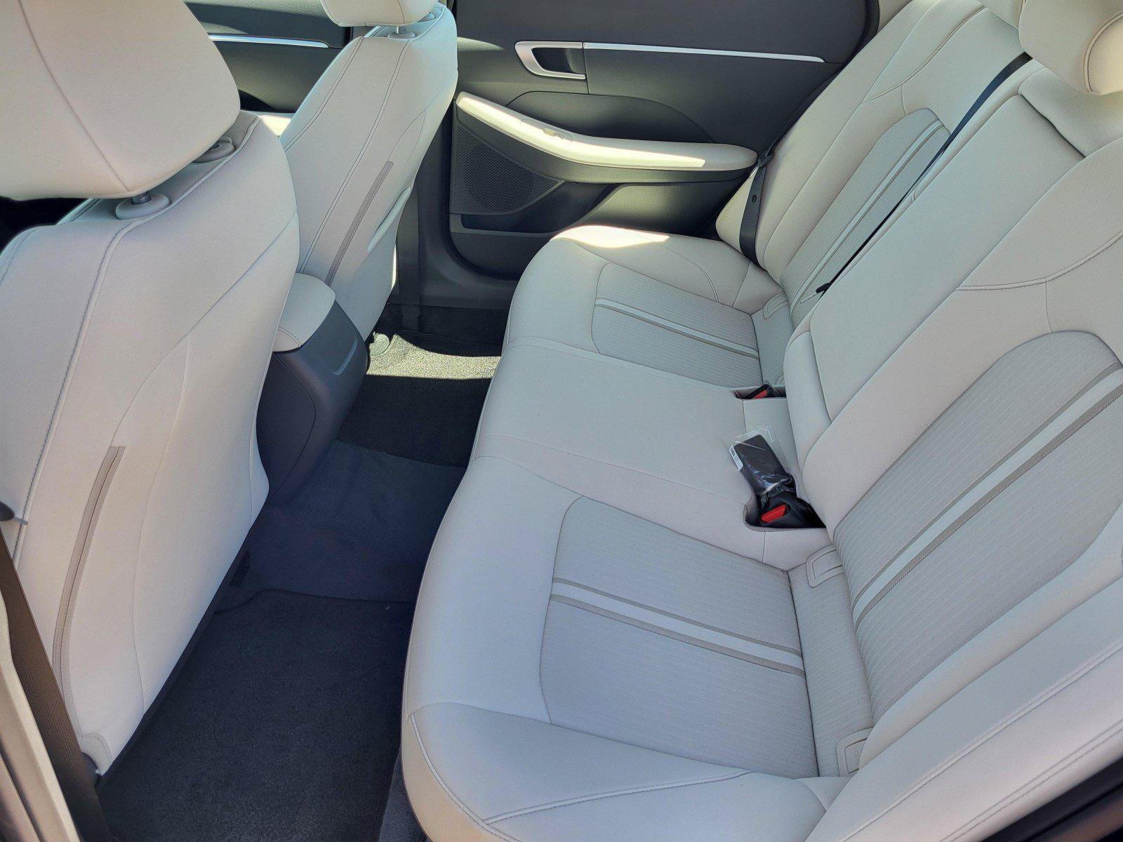 New 2026 Hyundai Sonata SEL FWD image 37