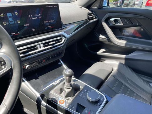 Used 2024 BMW M2 w/ Lighting Package RWD image 31
