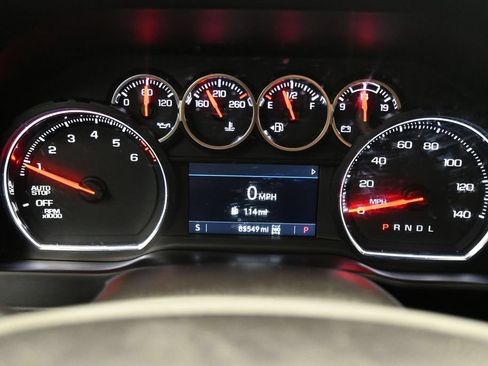 Used 2021 Chevrolet Silverado 1500 LT Trail Boss w/ Convenience Package II AWD/4WD image 17