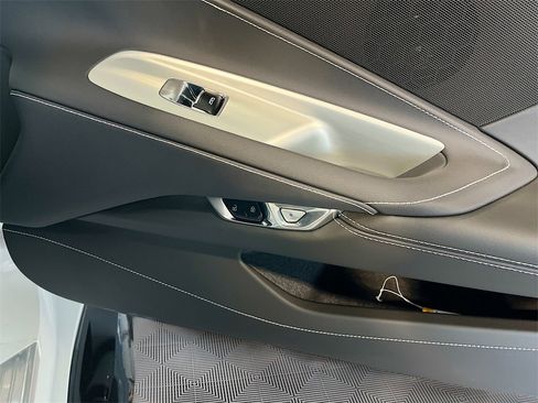 Used 2024 Chevrolet Corvette Z06 image 33