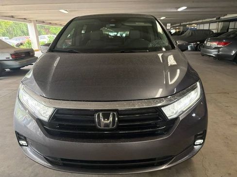 Used 2022 Honda Odyssey Elite image 4
