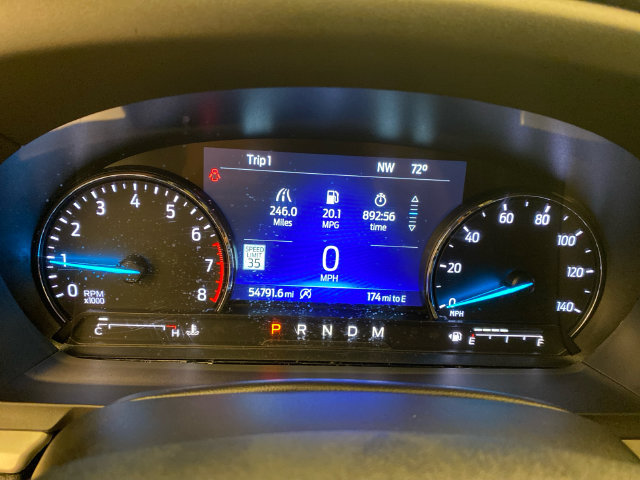 Used 2021 Ford Explorer XLT w/ Equipment Group 202A AWD/4WD image 24
