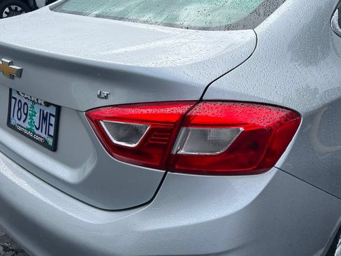 Used 2016 Chevrolet Cruze LT w/ Sun And Sound Package FWD image 13
