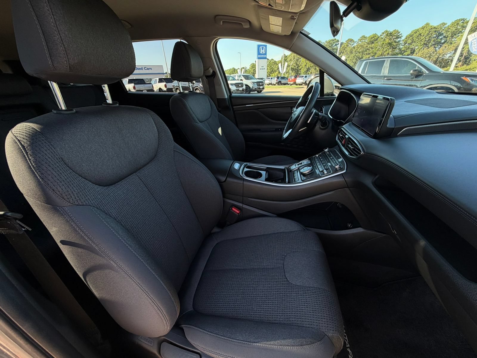 Used 2023 Hyundai Santa Fe SEL FWD image 13