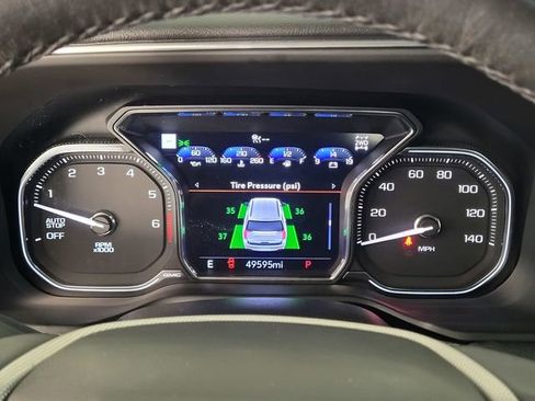 Used 2021 GMC Yukon XL Denali w/ Denali Premium Package image 22