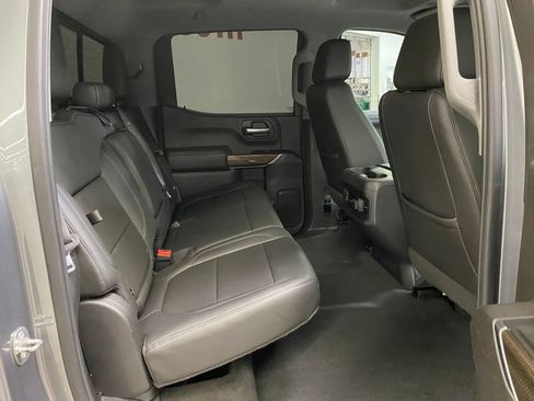 Used 2019 Chevrolet Silverado 1500 LT Trail Boss AWD/4WD image 14