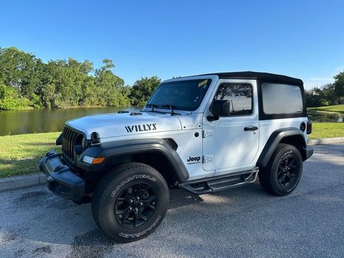 Used 2021 Jeep Wrangler Sport AWD/4WD image 2