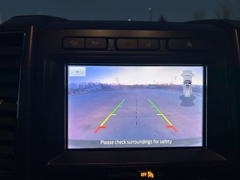 Used 2020 Ford Expedition Limited image 27