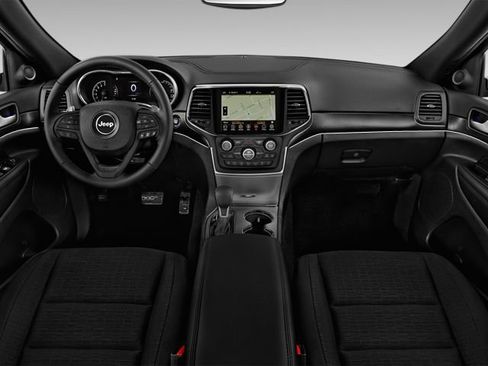 Used 2020 Jeep Grand Cherokee Altitude AWD/4WD image 3