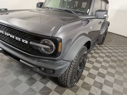Used 2022 Ford Bronco Wildtrak AWD/4WD image 12