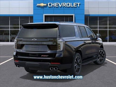 New 2026 Chevrolet Suburban RST w/ Comfort Package AWD/4WD image 4