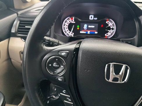 Used 2019 Honda Ridgeline RTL-E image 27