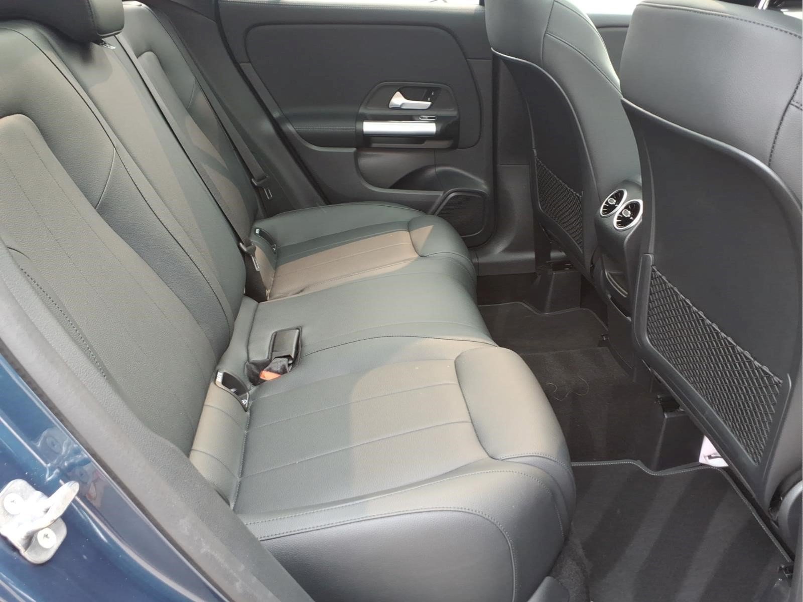 Certified 2023 Mercedes-Benz GLA 250 4MATIC image 26