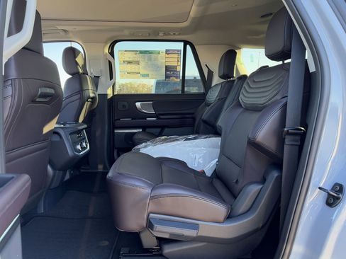 New 2025 Ford Expedition Max Platinum w/ Platinum Ultimate Package image 52