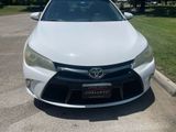 Used 2016 Toyota Camry LE image 5